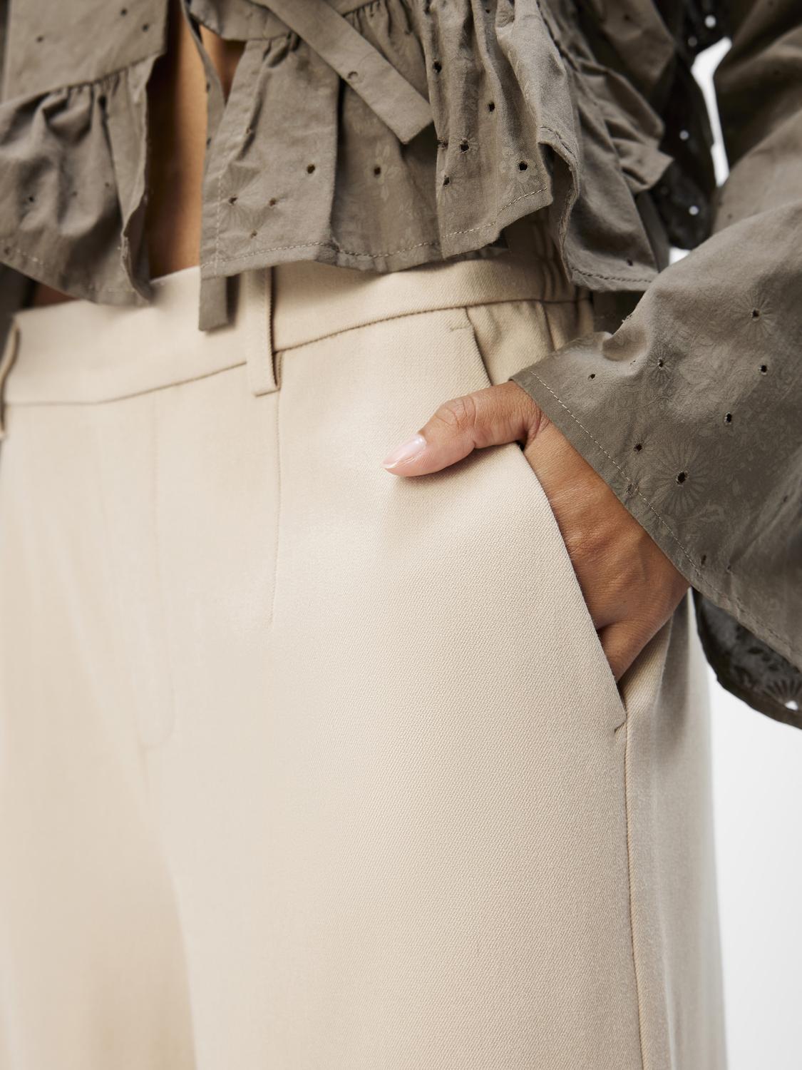 OBJLISA Trousers - Humus - VERO MODA & VILA Bergvik